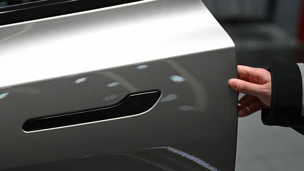 Tesla’s Hidden Door Recall: 3 Million Cars in China Face a Safety Slam