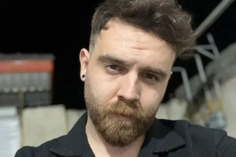 Iran's Judiciary Excludes Execution Plans for Protester Erfan Soltani