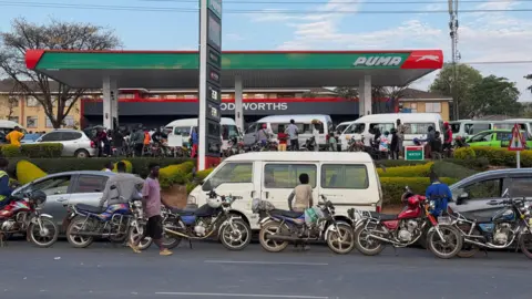 Malawi's Battleground: Fuel Shortages Overshadow Election Fever
