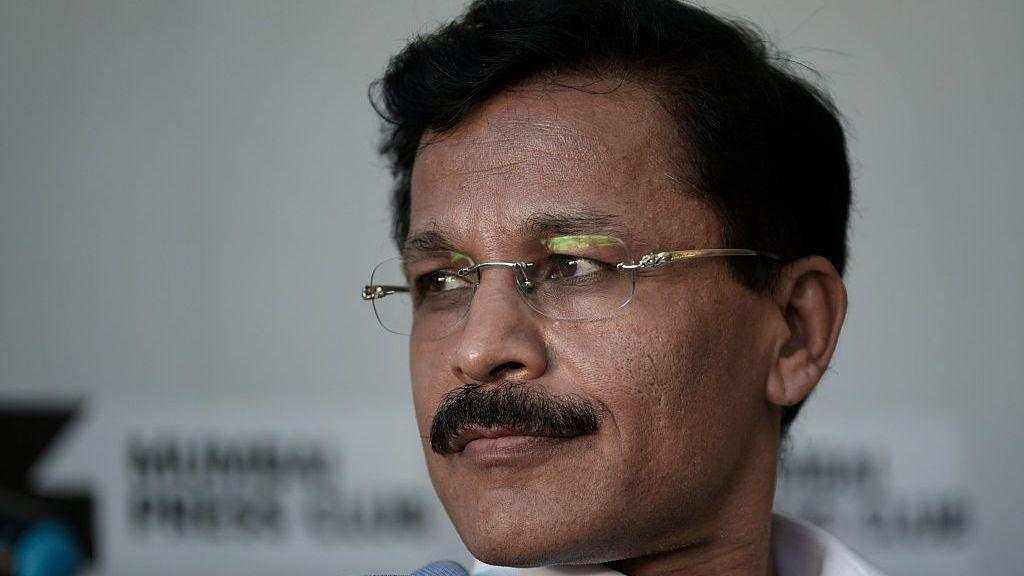 India’s Hidden Superheroes: Bureaucrats Go Viral for Rule‑Fighting