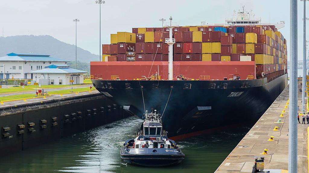 El Niño Lulls Panama Canal: 32 Vessels a Day
