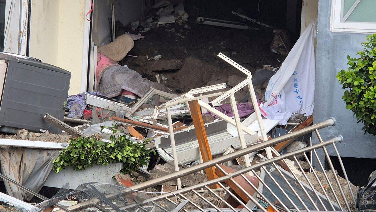 South Korea Landslide: One Dead, Two Injured in Record Rain