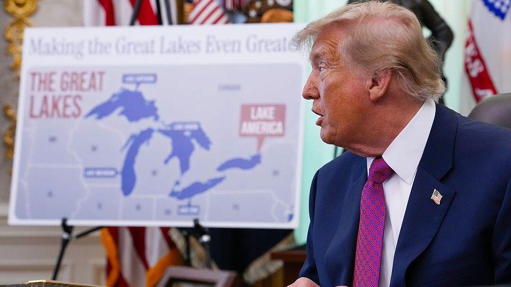 Trump Pushes Apple to Rename Lake Ontario to 'Lake America'