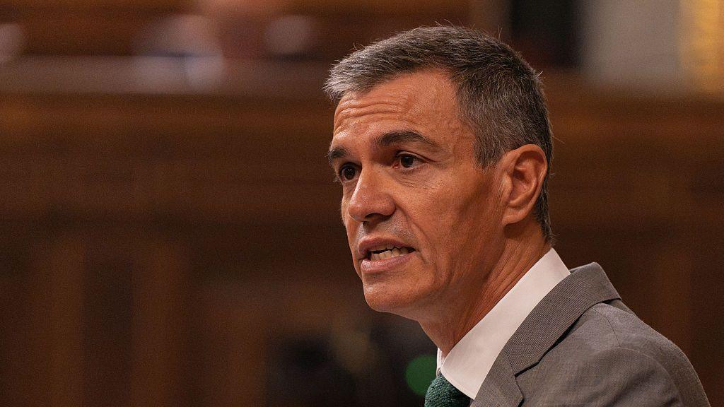 Spanish Prime Minister Pedro Sanchez speaking in parliament