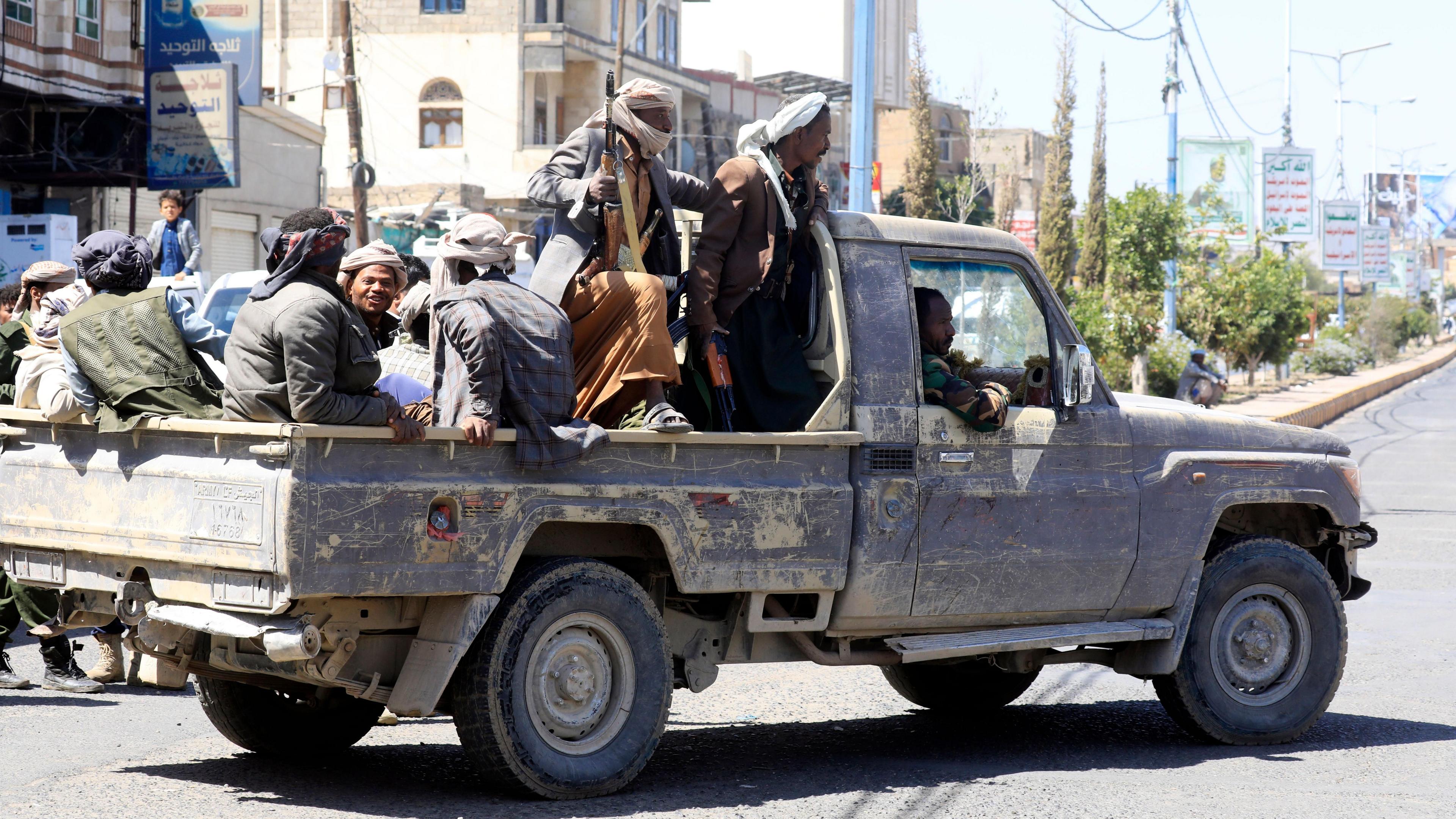 Houthi Drone Attacks Kill 3 People in Saudi Airports