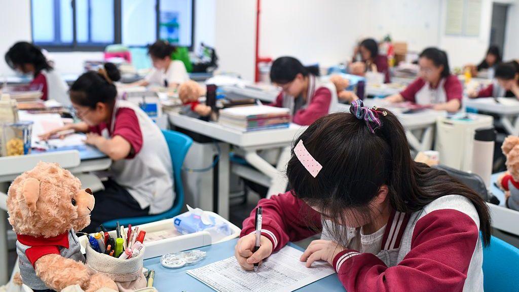 The Silent Escape: Chinese Teens Dipping into Prescription Drugs to Beat Exam Pressure