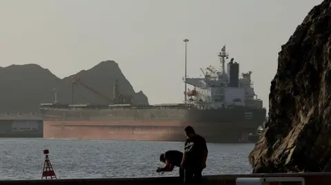 Deal Between Iran & US: What They Gain & Why It's a Tightrope