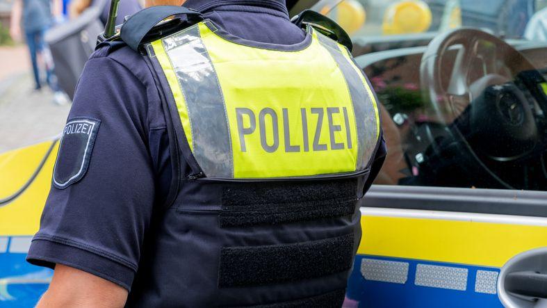 Berlin’s Hidden Stash: German Investigators Trace Possible Russian Ties