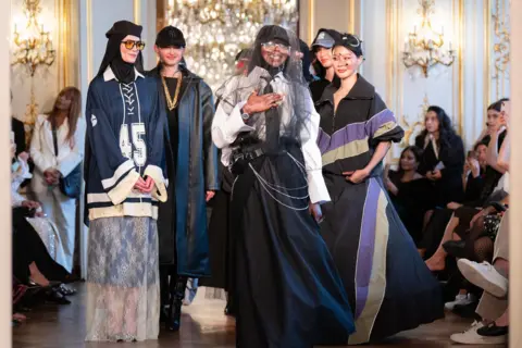 Paris Modest Fashion Week: A Celebration of Diversity and Style