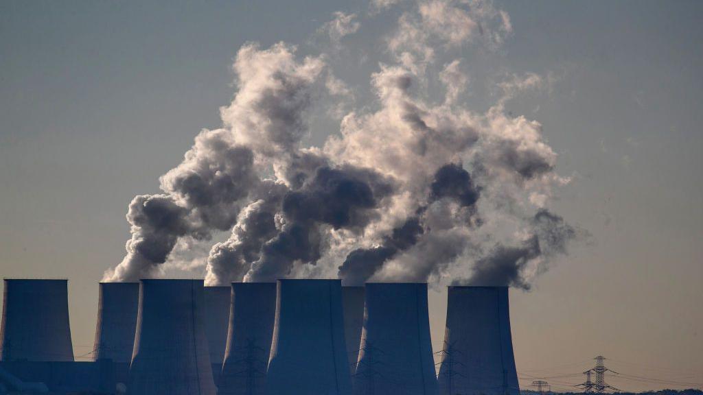 EU Slows Carbon Cut‑Backs, Giving Businesses a Breather—and What It Means for Climate Warriors