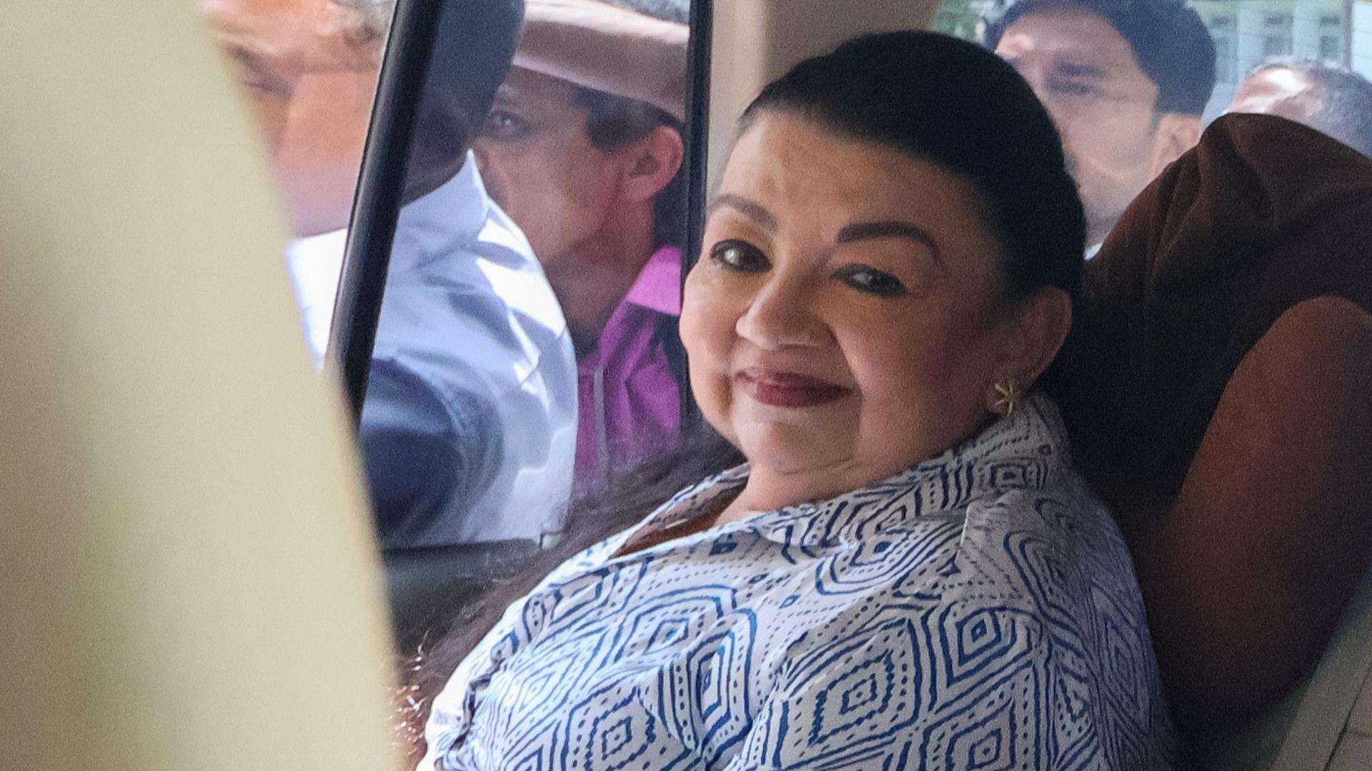 Shiranthi Rajapaksa seated in a vehicle