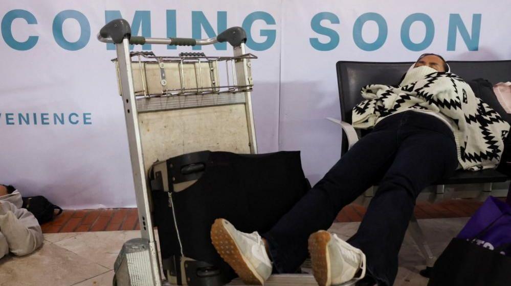 Volcano Chaos: 270,000 Stuck in Jakarta as Flights Grounded