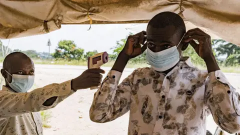 Ebola Vaccine Development Faces Delay, WHO Reports Rising Death Toll