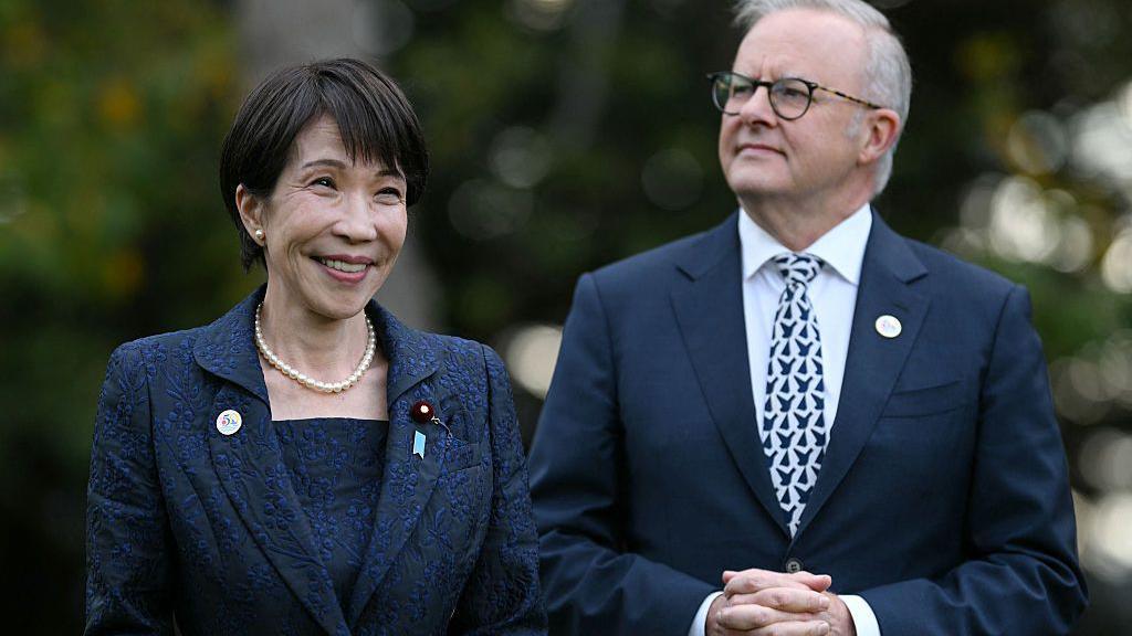Melon Gaffes: Aussie PM Sparks Furore Over Japanese Gift Debate