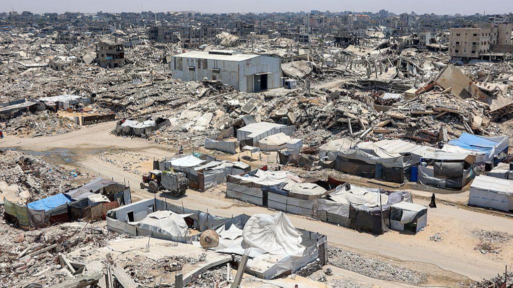 Gaza’s Game Plan: Hamas Decides to Disarm – What’s Next?