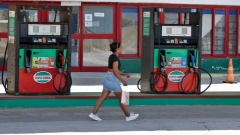 Russian Oil Tanker Arrives in Cuba Amid Blockade Changes