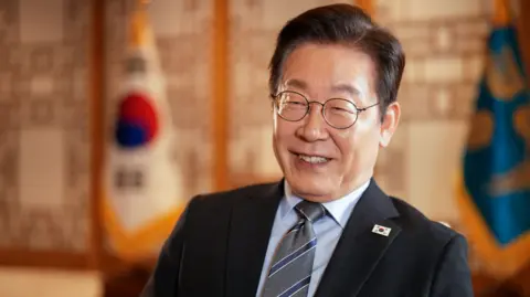South Korea Open to Trump-Kim Nuclear Deal