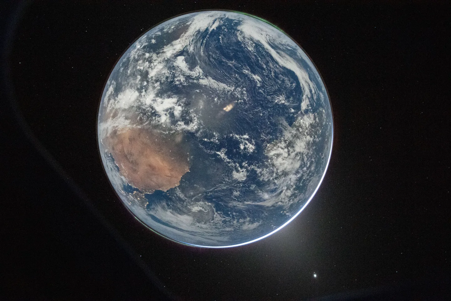 Artemis II Astronauts Share Stunning Earth Views on Their Way to the Moon