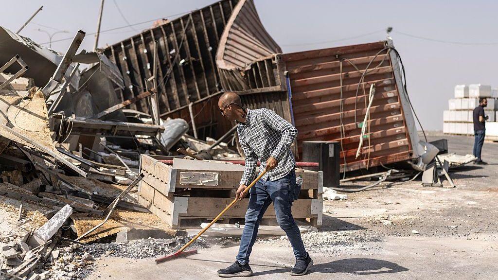 Hebron in Crisis: Hundreds Displaced as Israeli Demolitions Sweep the City