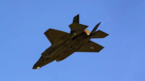 US Launches Massive Airstrike Against ISIS in Syria