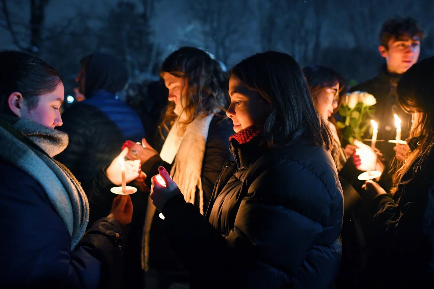 Voices in Crisis: How Brown University Students Turned to Sidechat During the Shooting