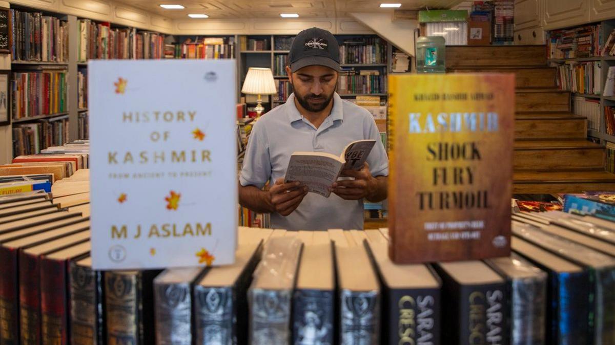 Crackdown on ‘Objectionable’ Books in Kashmir Sparks Debate