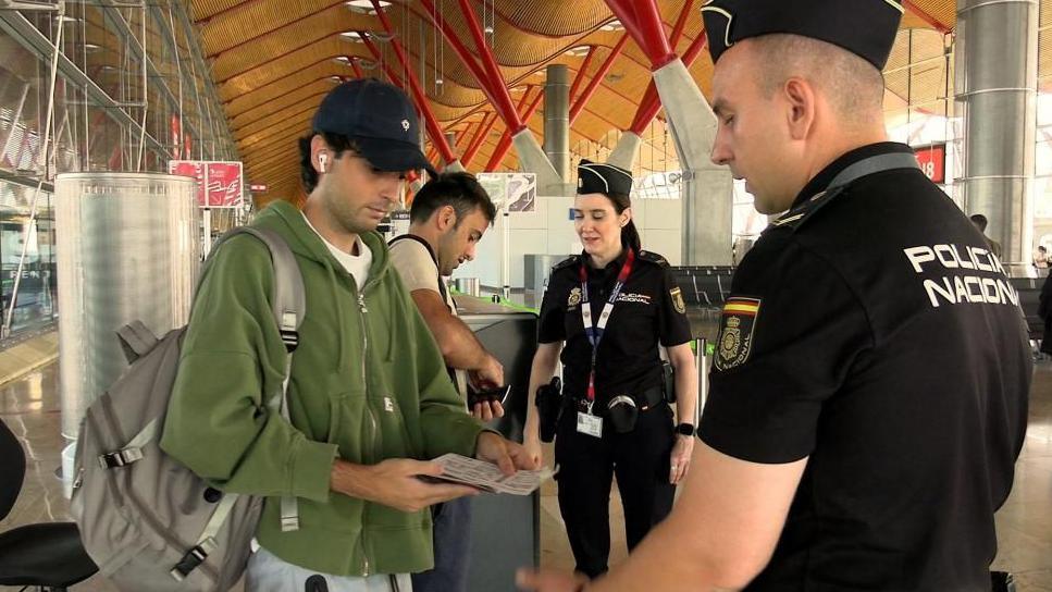 Border Check Blitz: Spain & Italy Halt Flights in Migrant Chaos