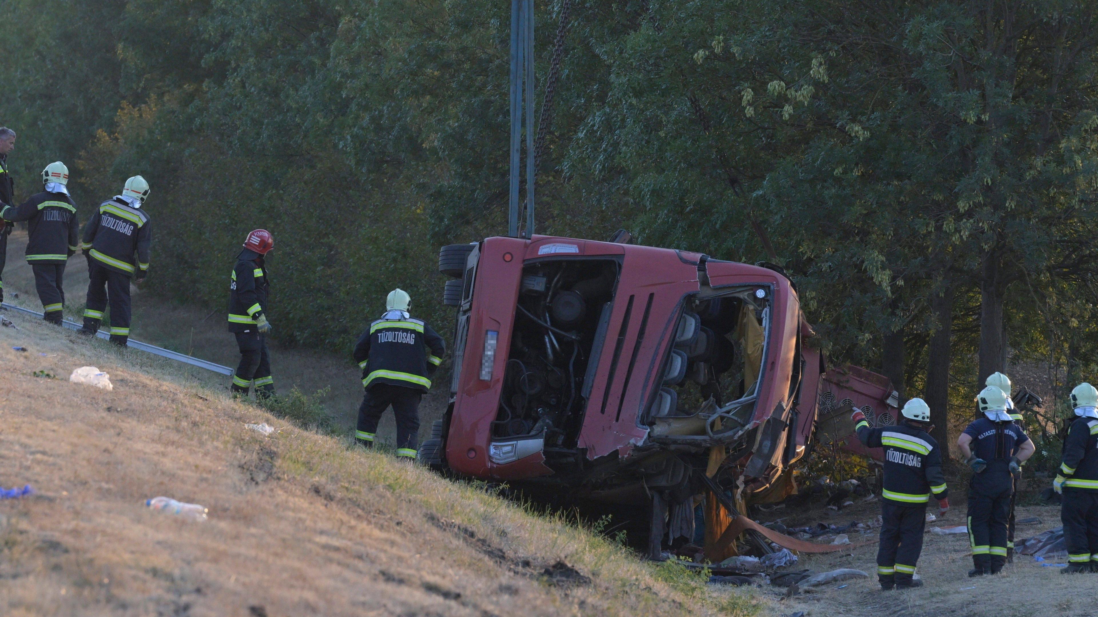 12 Die After Polish Bus Veers Off Hungarian Motorway