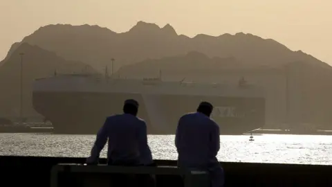 US‑Iran Deal Opens Strait, But a Long‑Road Ahead