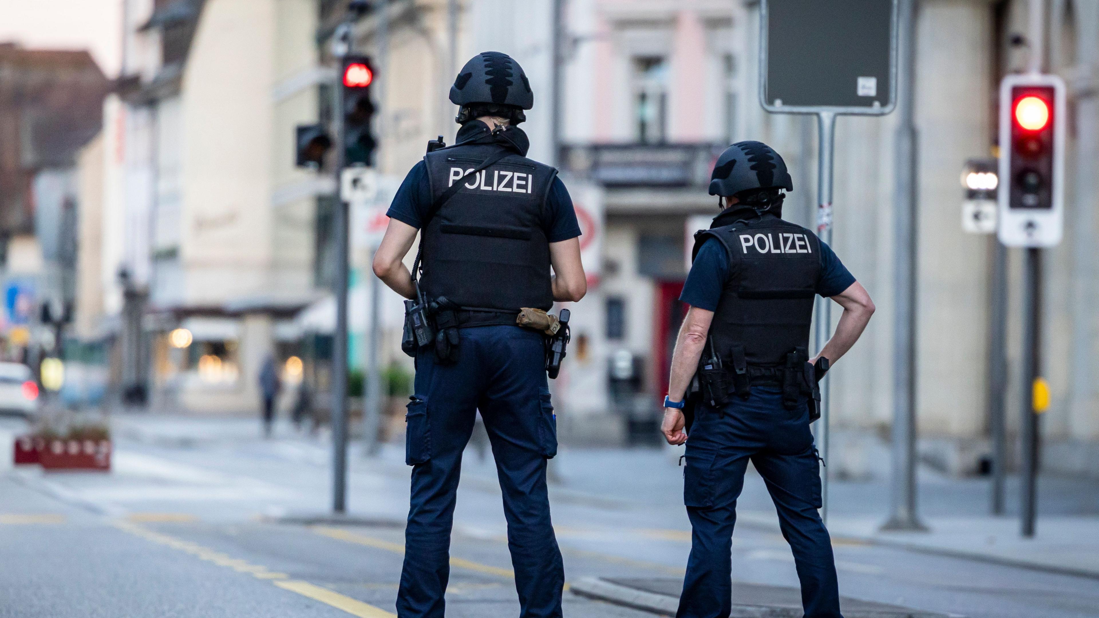 Swiss Shooting Leaves 1 Dead, 5 Injured: Police Chase Tragedy