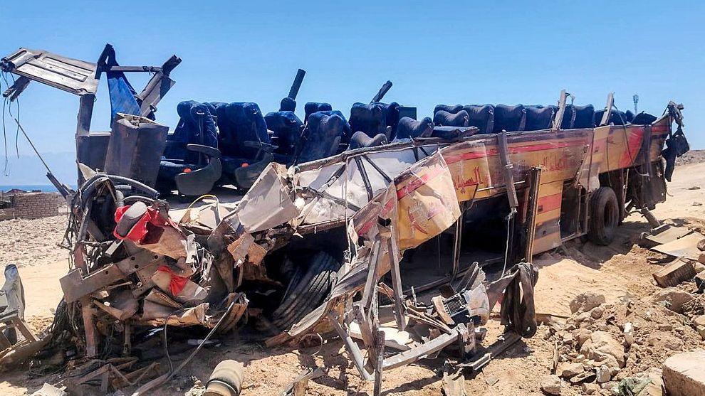 Red Sea Bus Crash Leaves 22 Dead on Egypt's East Coast