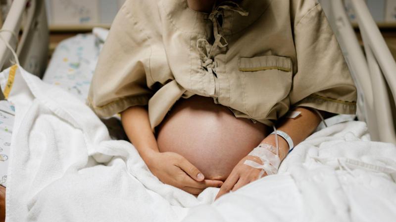 Pregnant woman in hospital