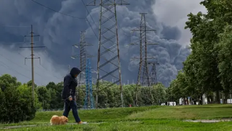 Black Smoke in Moscow: How a Drone Attack Near the Oil Refinery Made War Feel Like Home