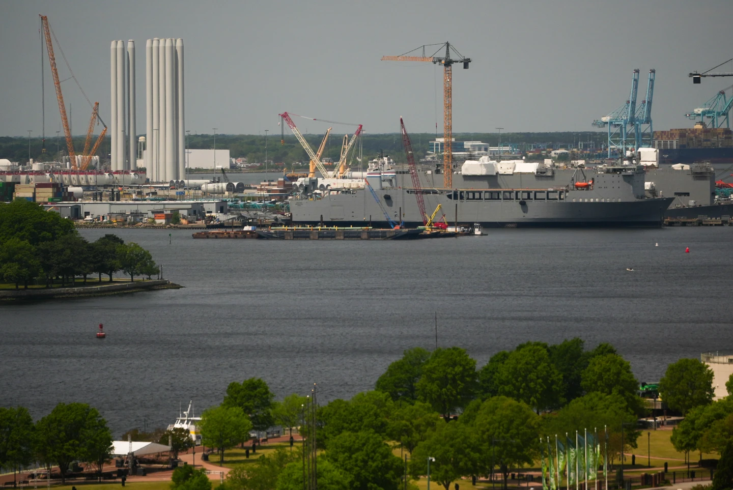 Virginia's Clean Energy Clash: Trump vs. Coastal Wind Projects