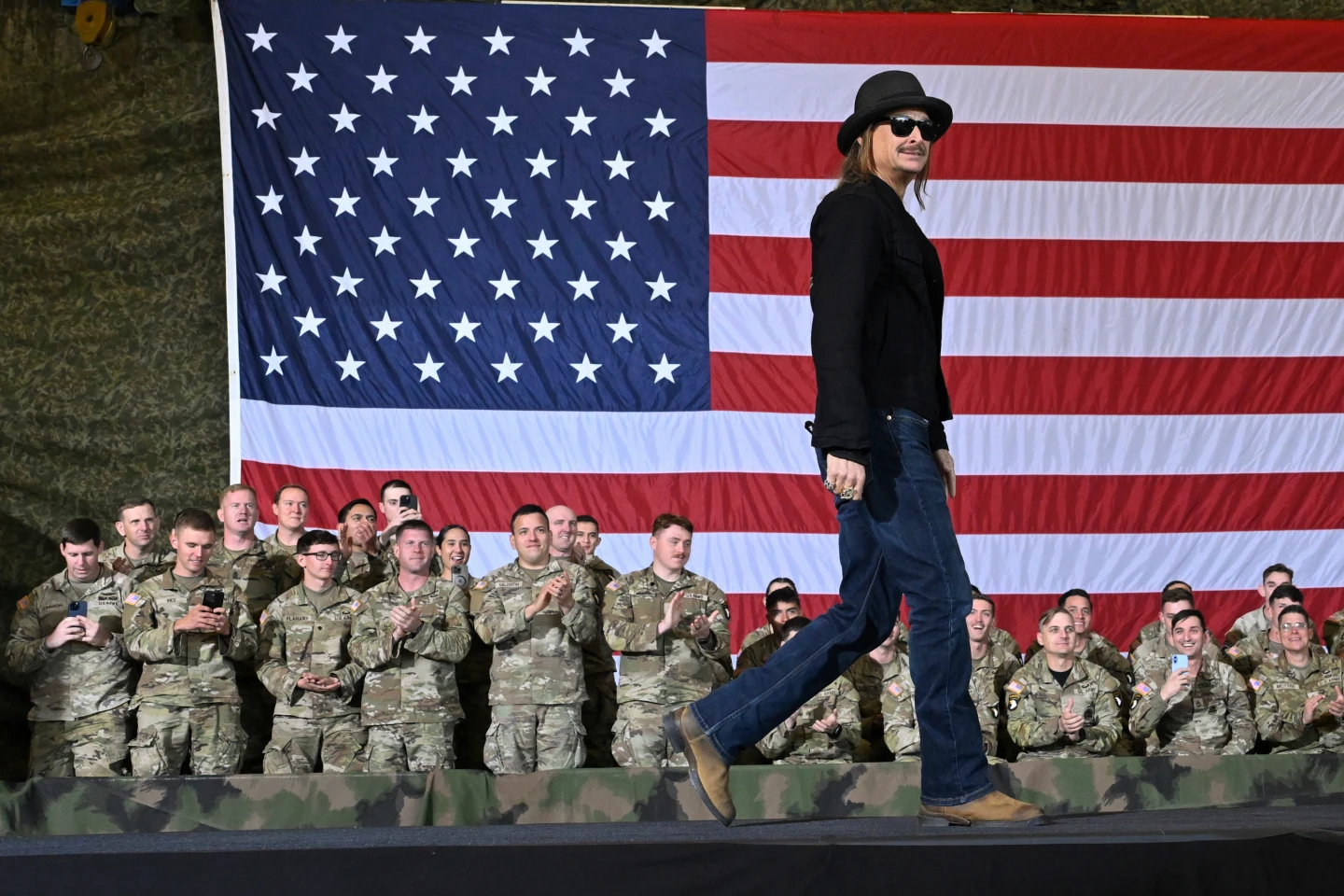 Kid Rock’s Poolside Helicopter Showdown!