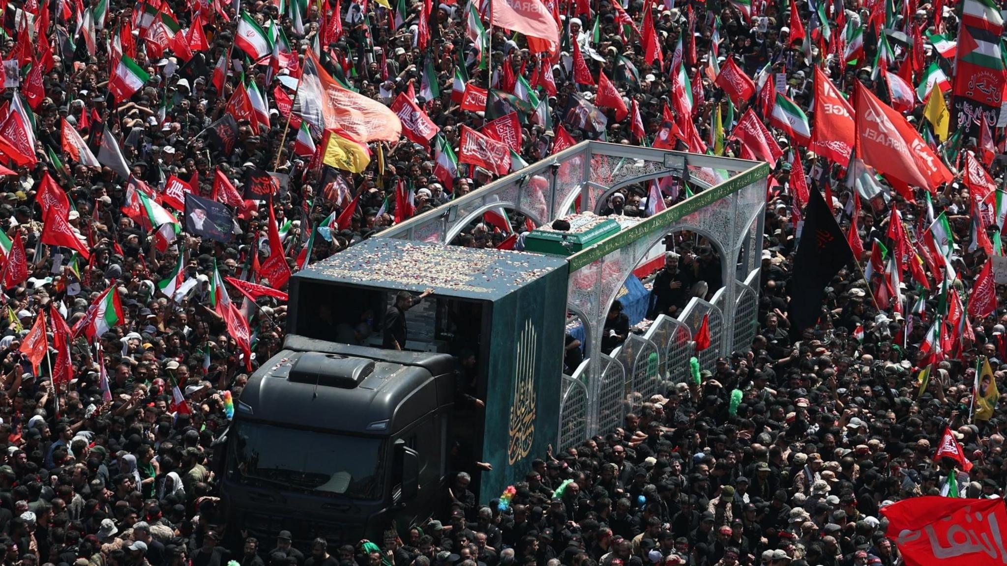 Tehran Raises the Flag: Massive Crowds Rally for Khamenei's Funeral Amid the War