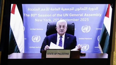 Abbas Open to Collaborate with Trump on Two-State Peace Plan