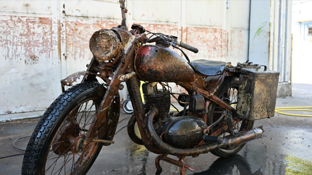 WWII mystery: Soldiers and a motorcycle wash up on Budapest’s Danube