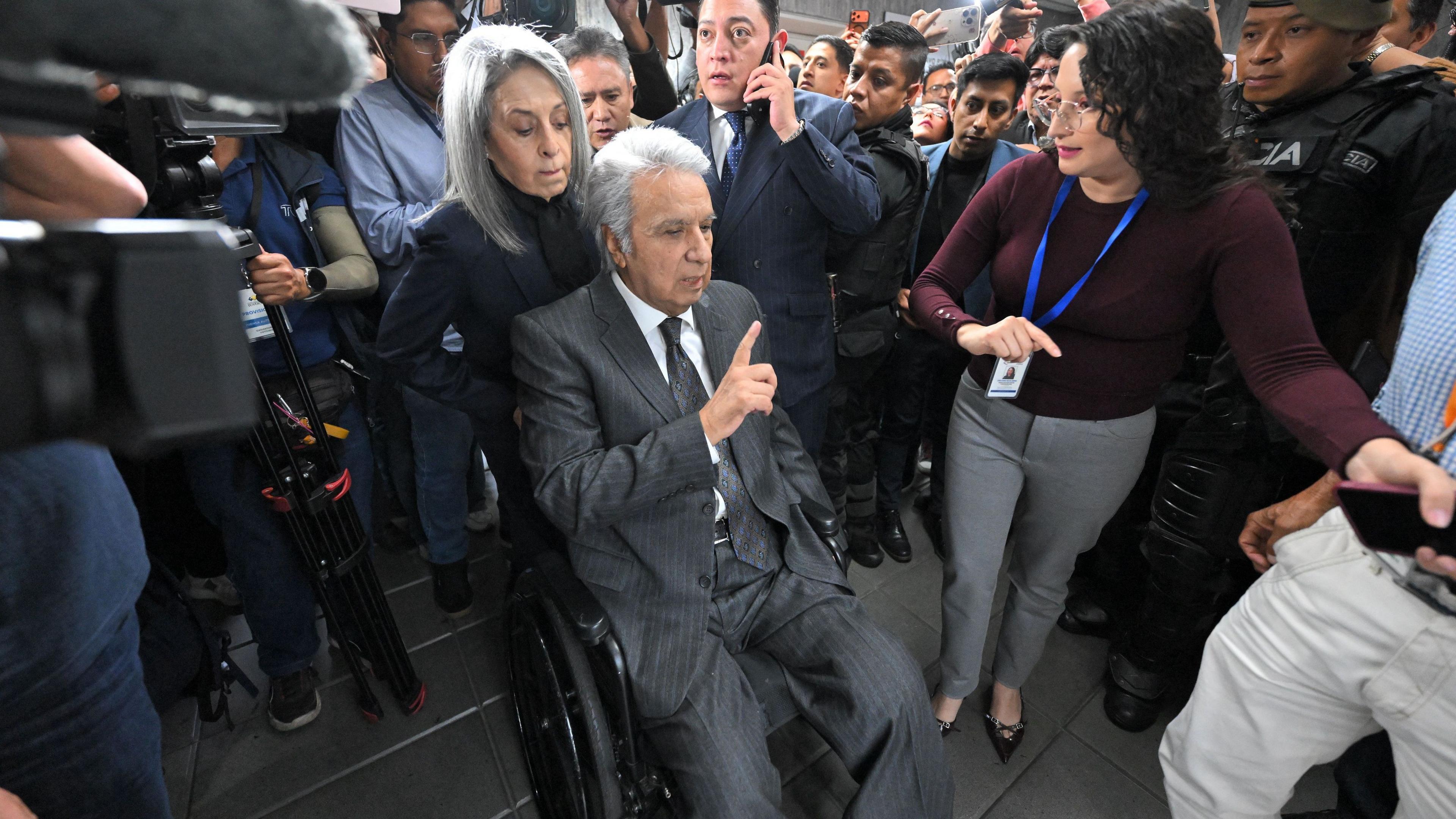 Ecuador’s Ex‑President Sentenced to 5 Years in Prison for Bribery