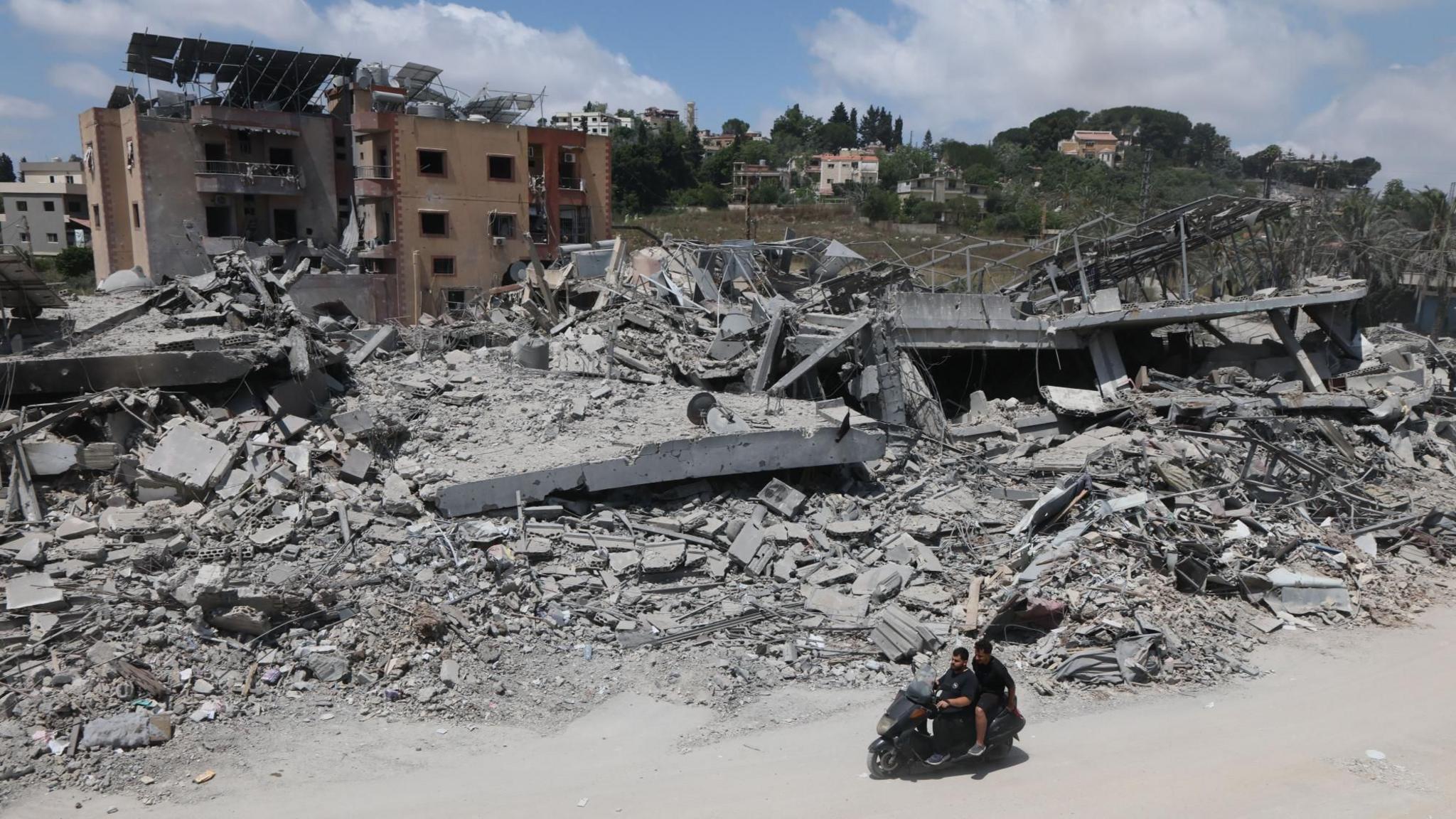 Two Deaths in Lebanon After Brief Ceasefire With Hezbollah
