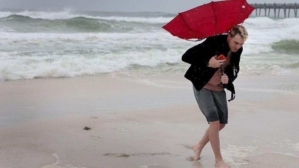 Hurricane Isaias approaching Florida