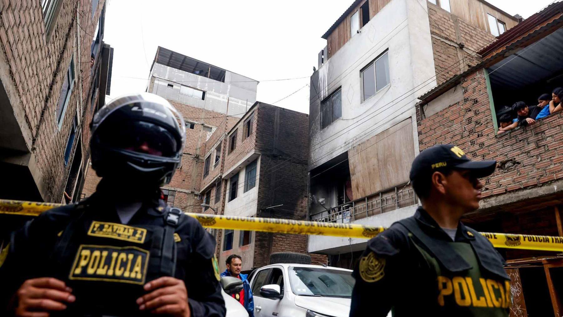 Tragic Fire in Lima Claims 10 Lives of Same Family